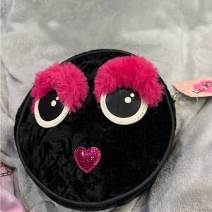 Bushy eyebrows Betsey like new condition.
